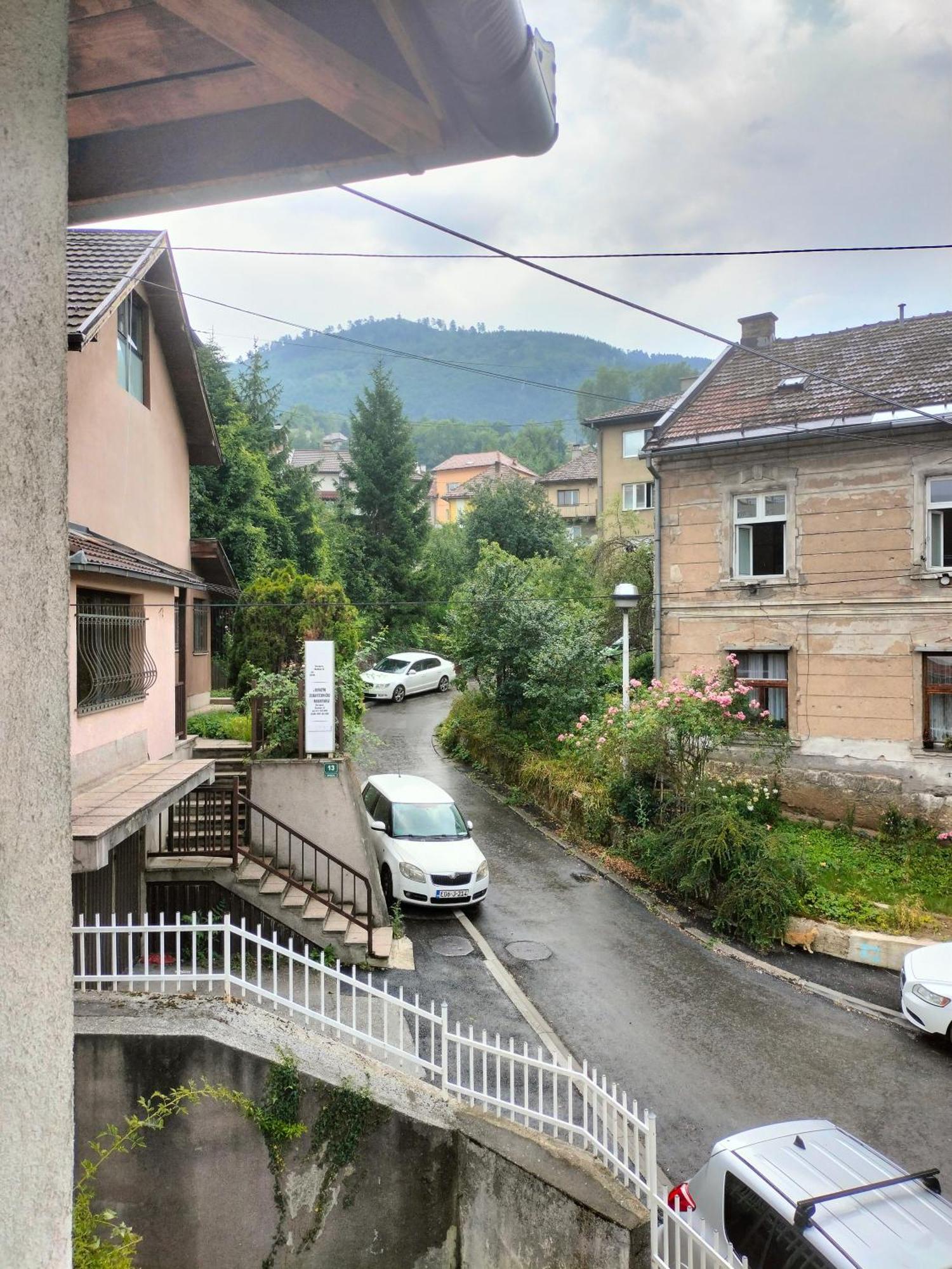 Exotic Nature Hostel Szarajevó Kültér fotó